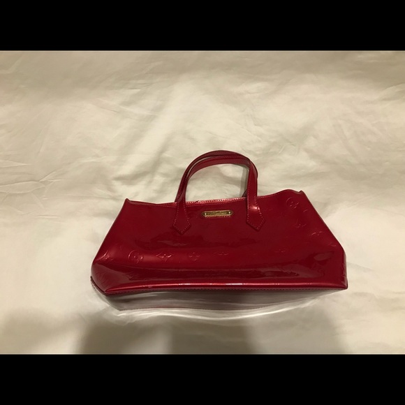 louis vuitton handbag red patent leather